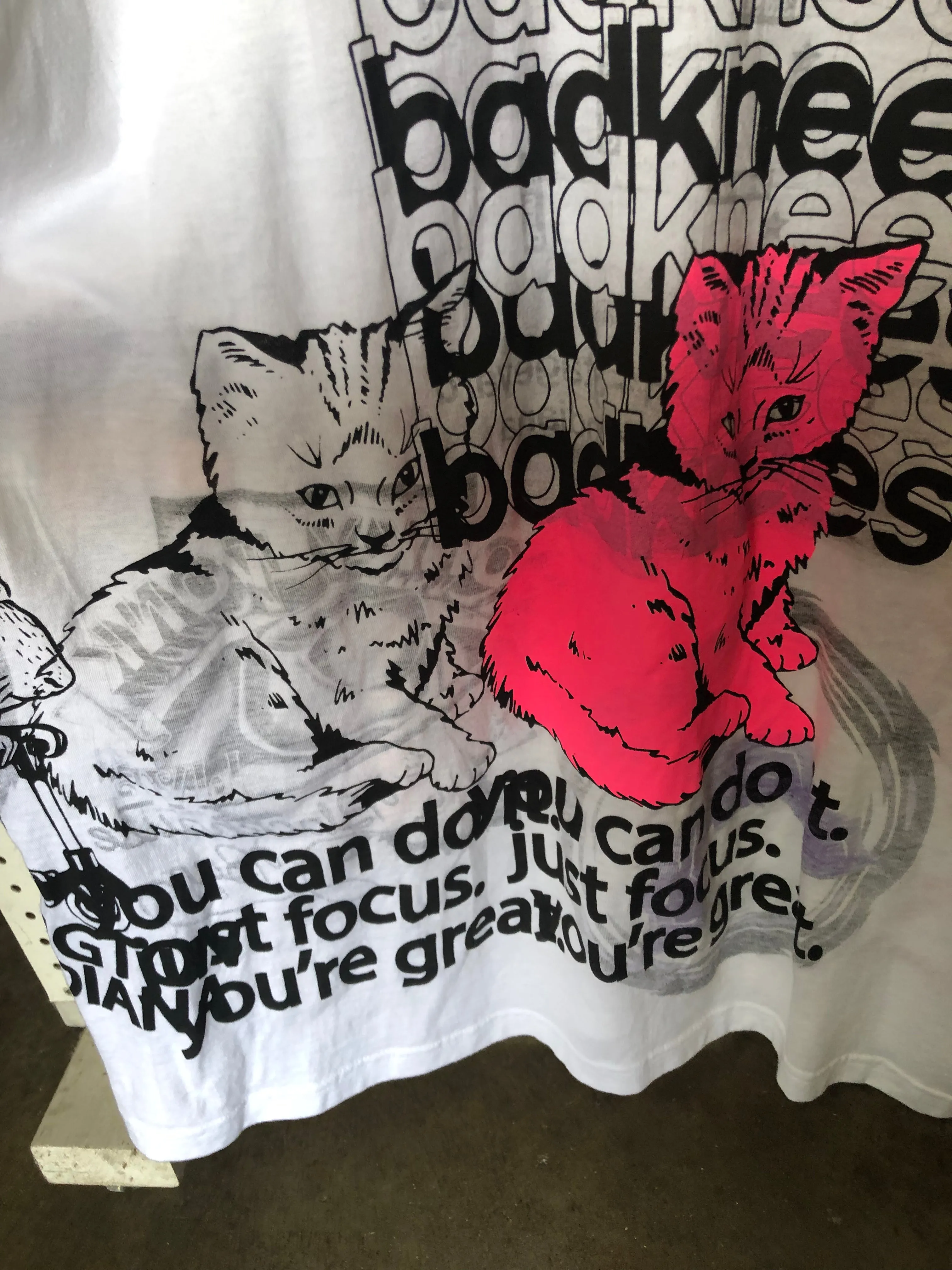 BPR- 3XL White V-neck T-shirt - badknees LINES/Focus Cat