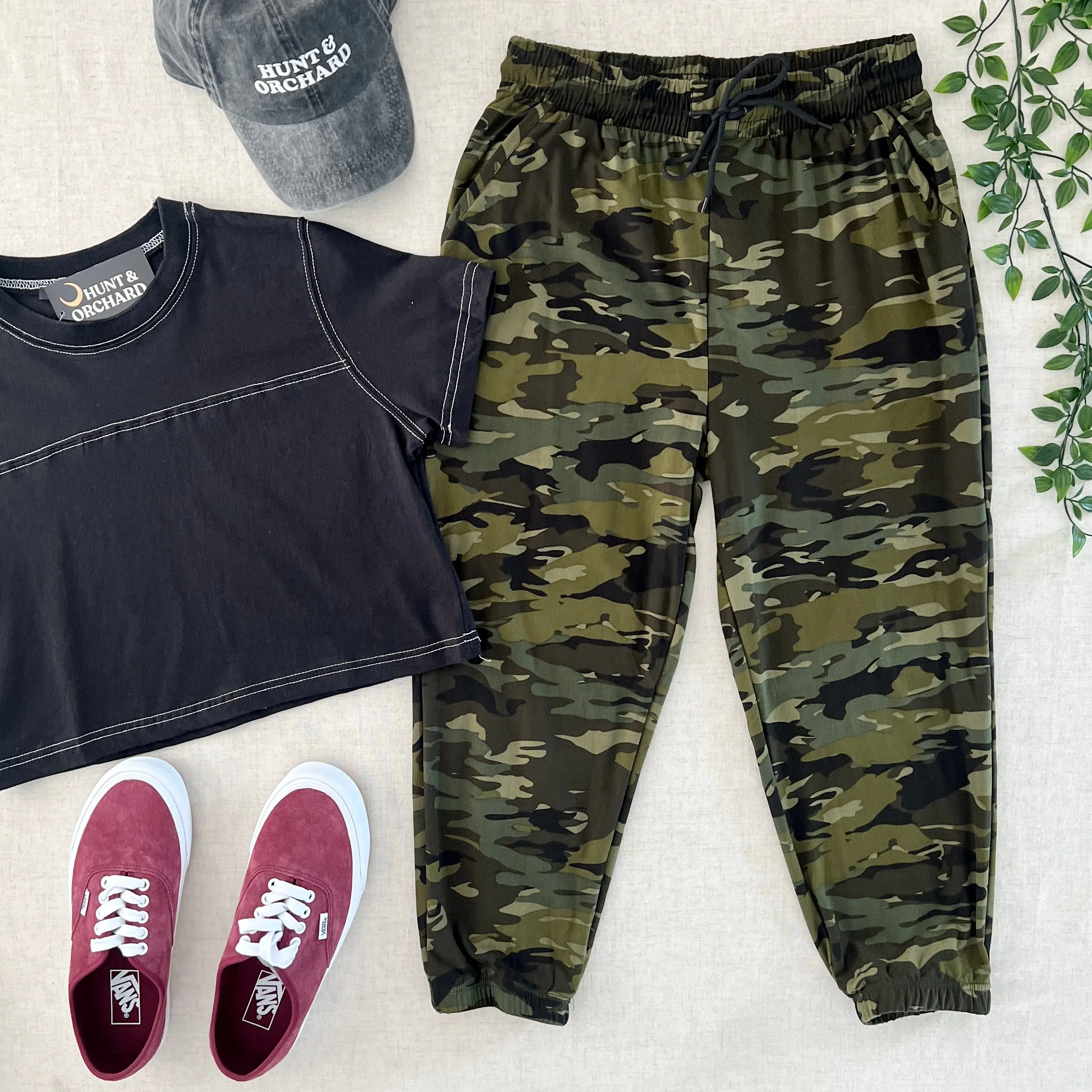 Capri Joggers - Camo