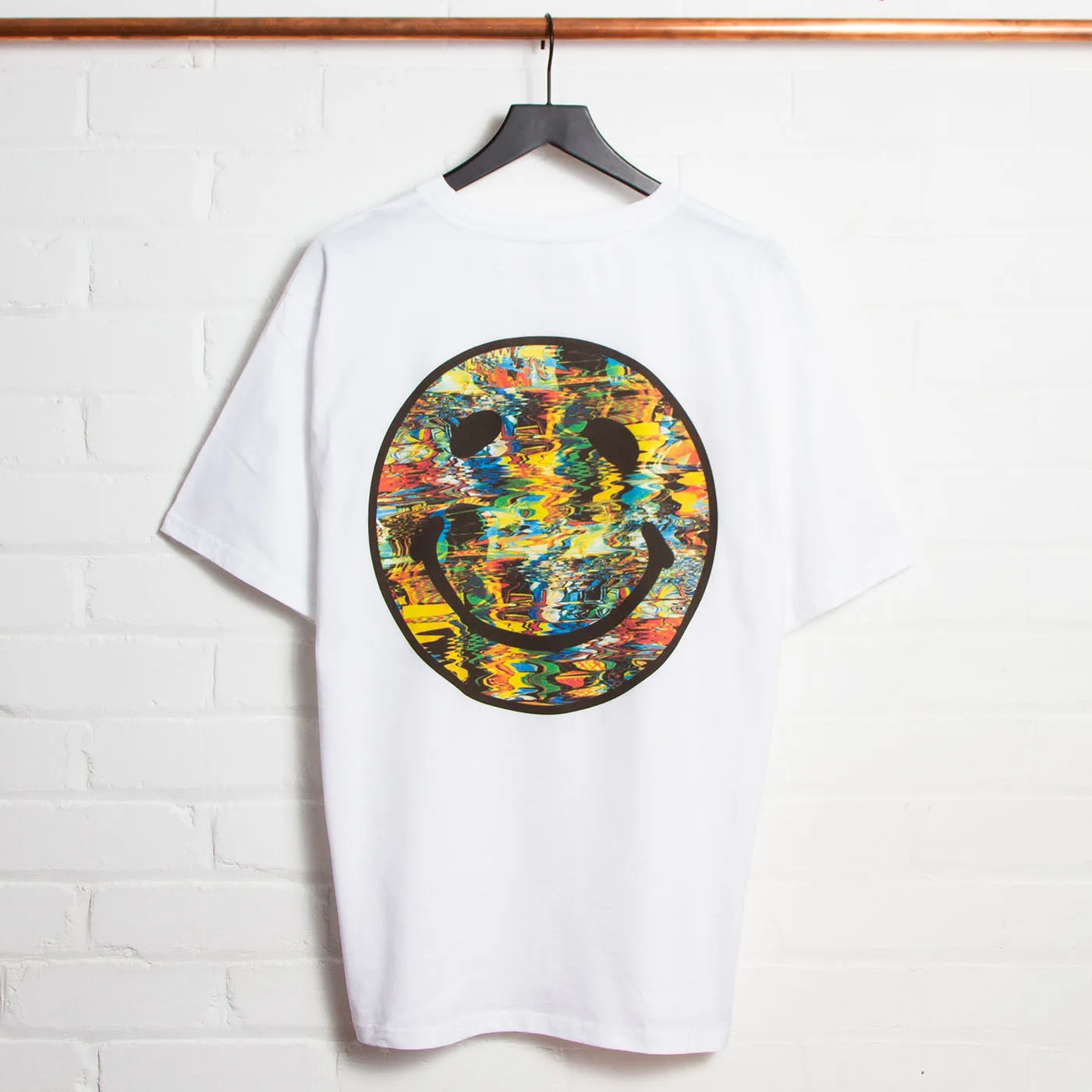 Colour Blast Back Print - Tshirt - White