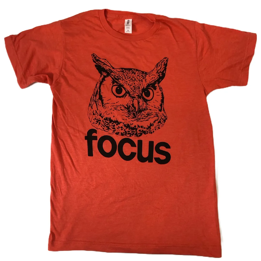 Focus Owl T-Shirt - Fall Foliage