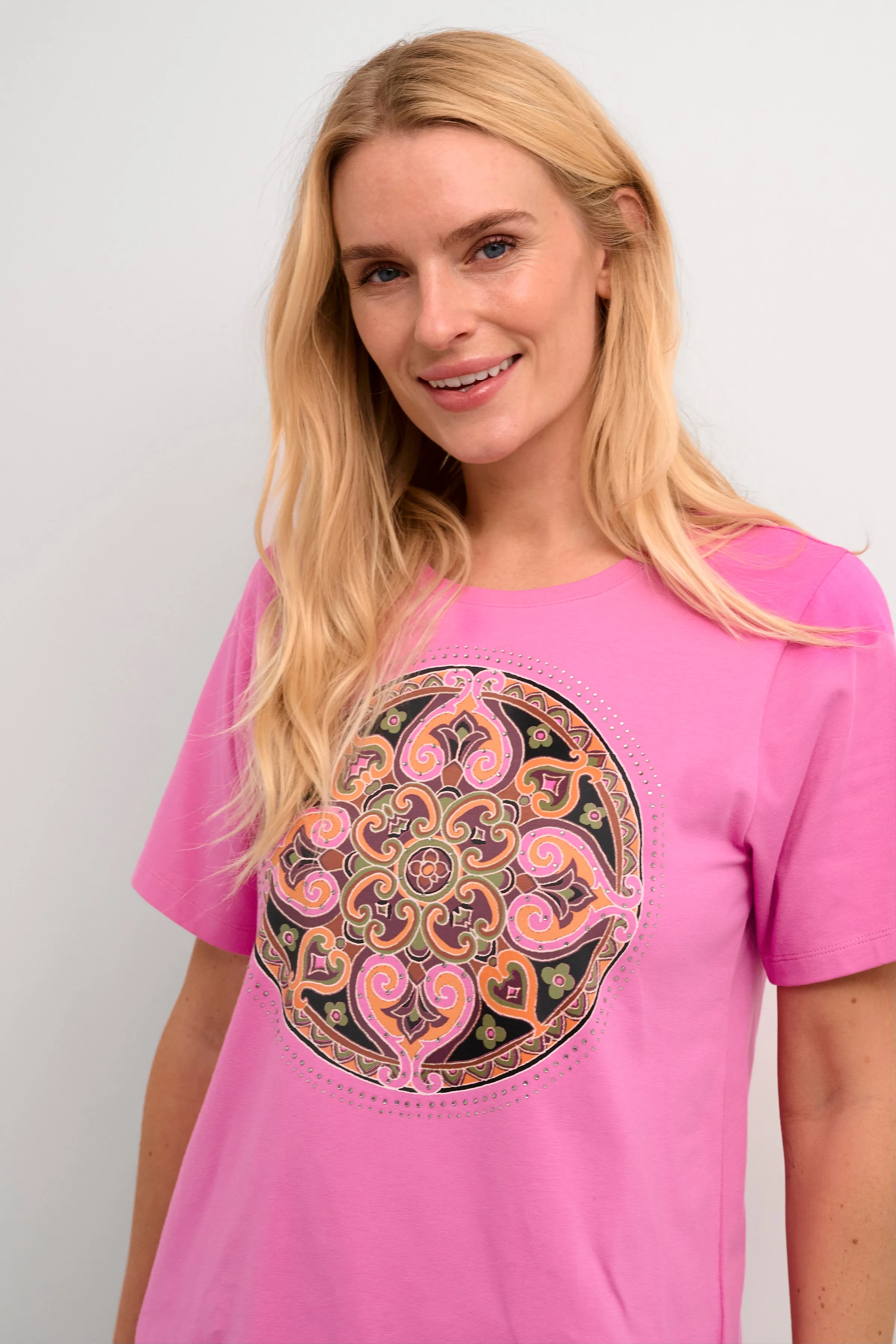 Graphic Tshirt Pink