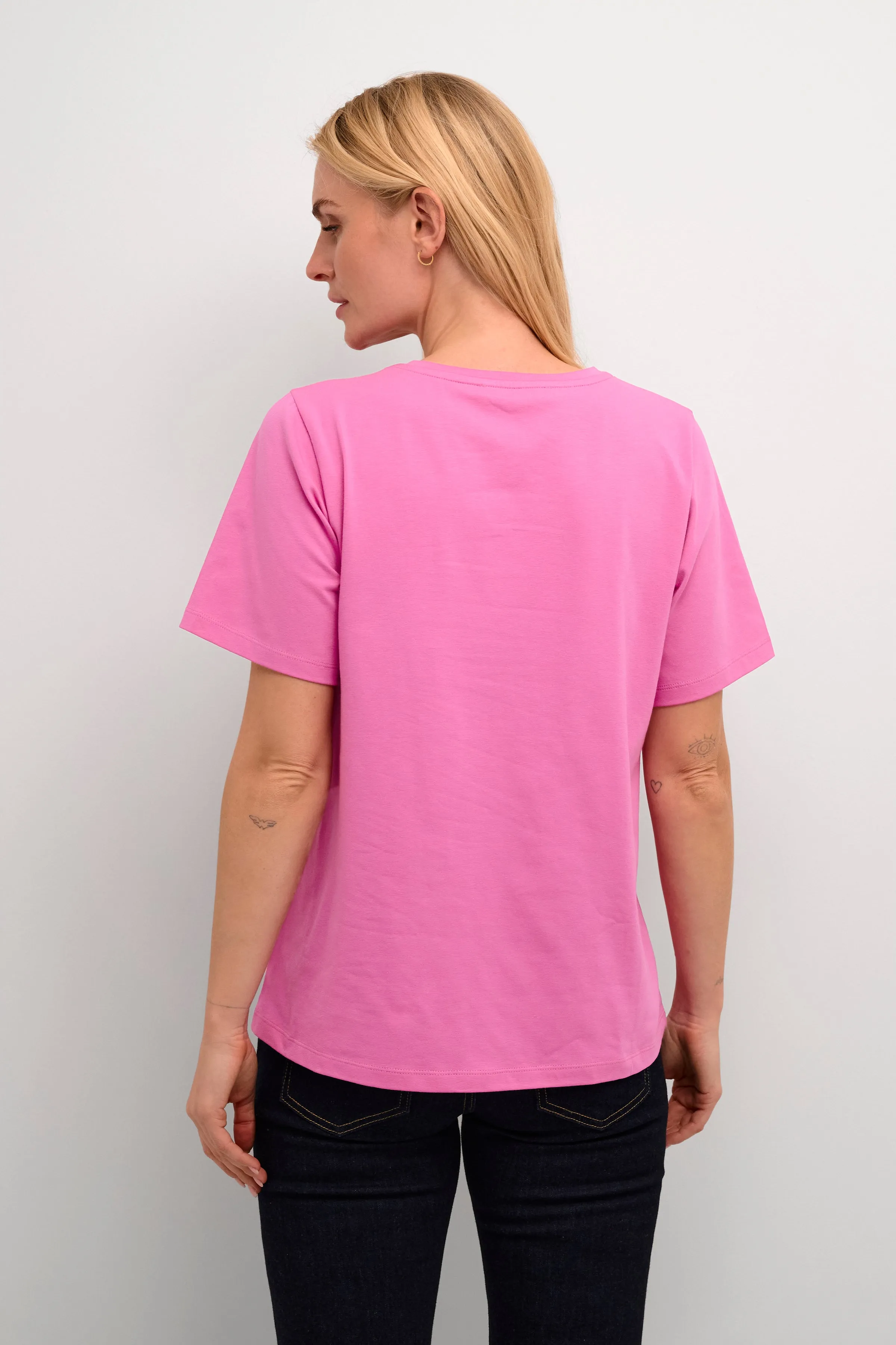 Graphic Tshirt Pink