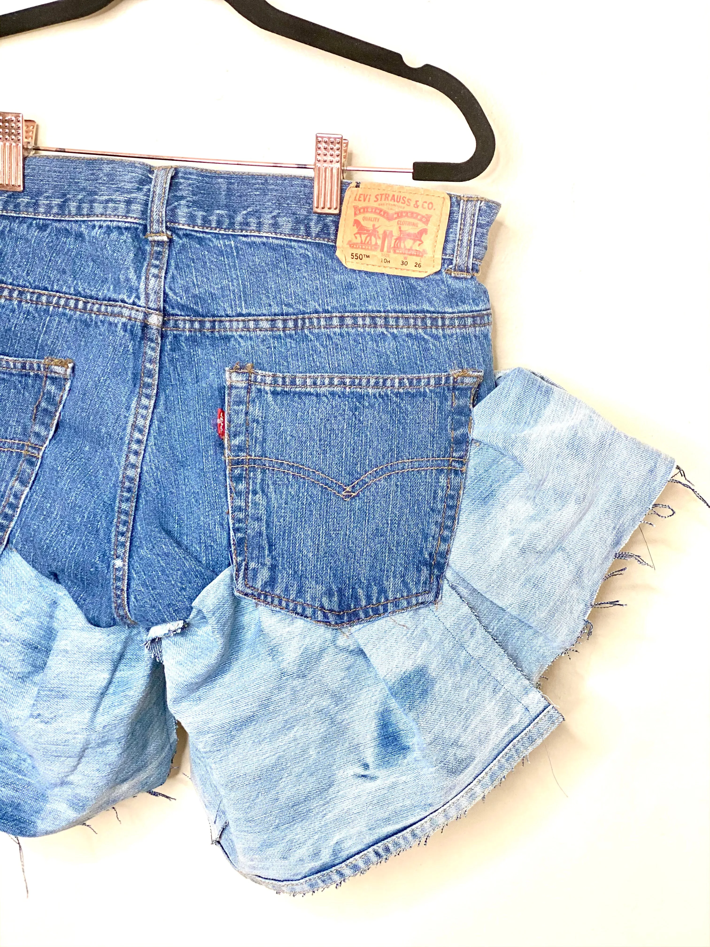 LEVIS Bias Ruffle Shorts