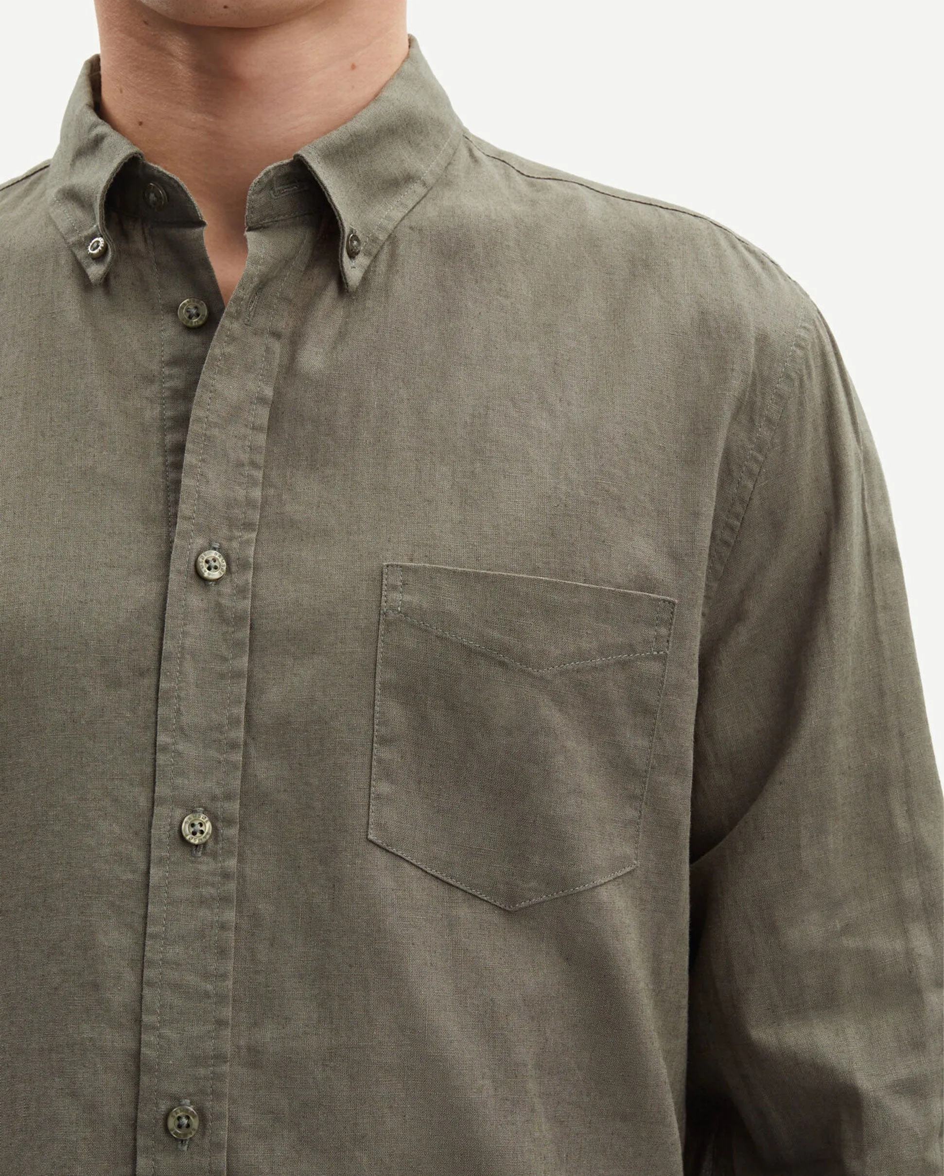 LIAM BA SHIRT 6971 / DUSTY OLIVE