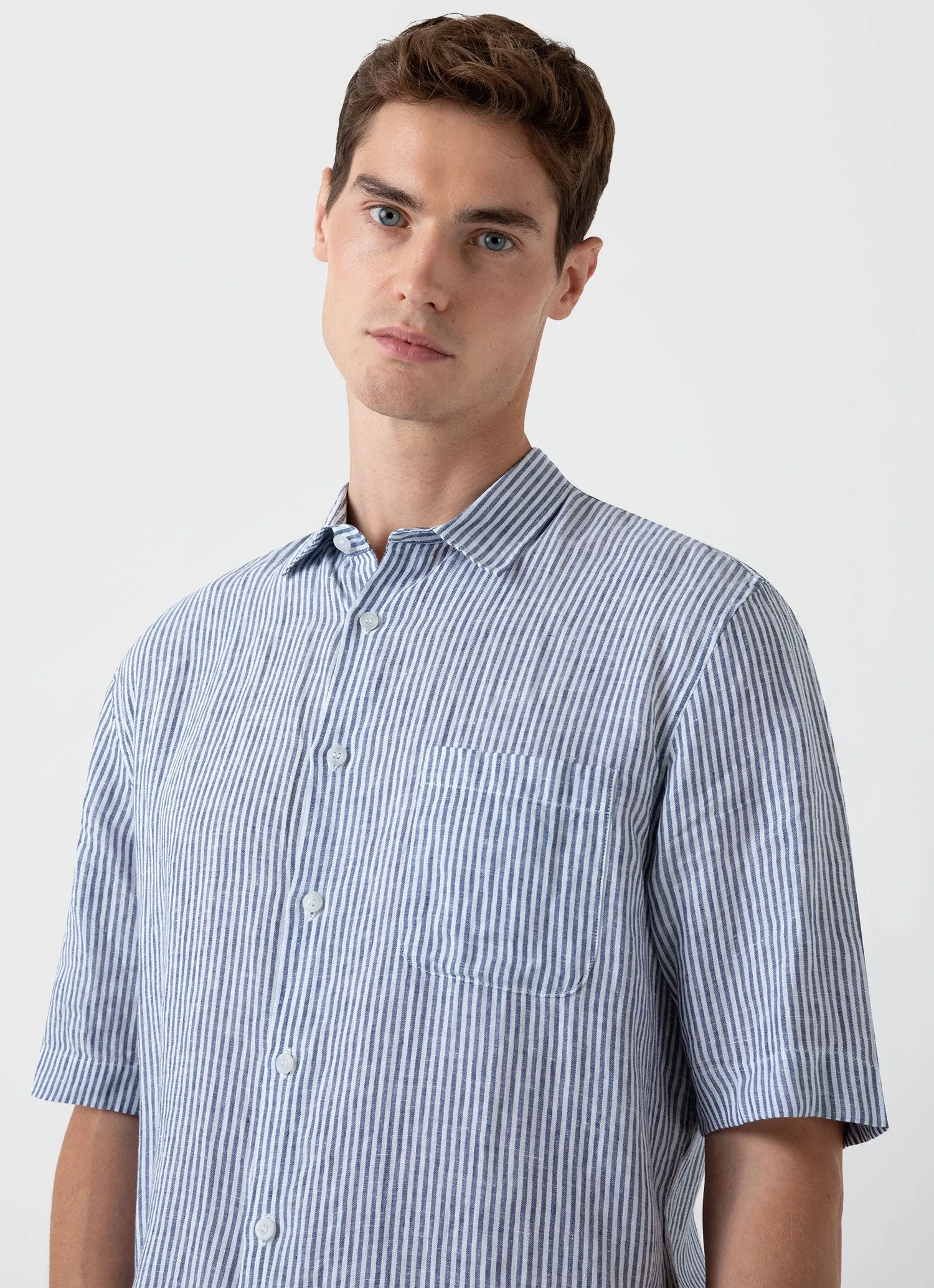 Men's Short Sleeve Linen Shirt in Navy/White Classic Stripe