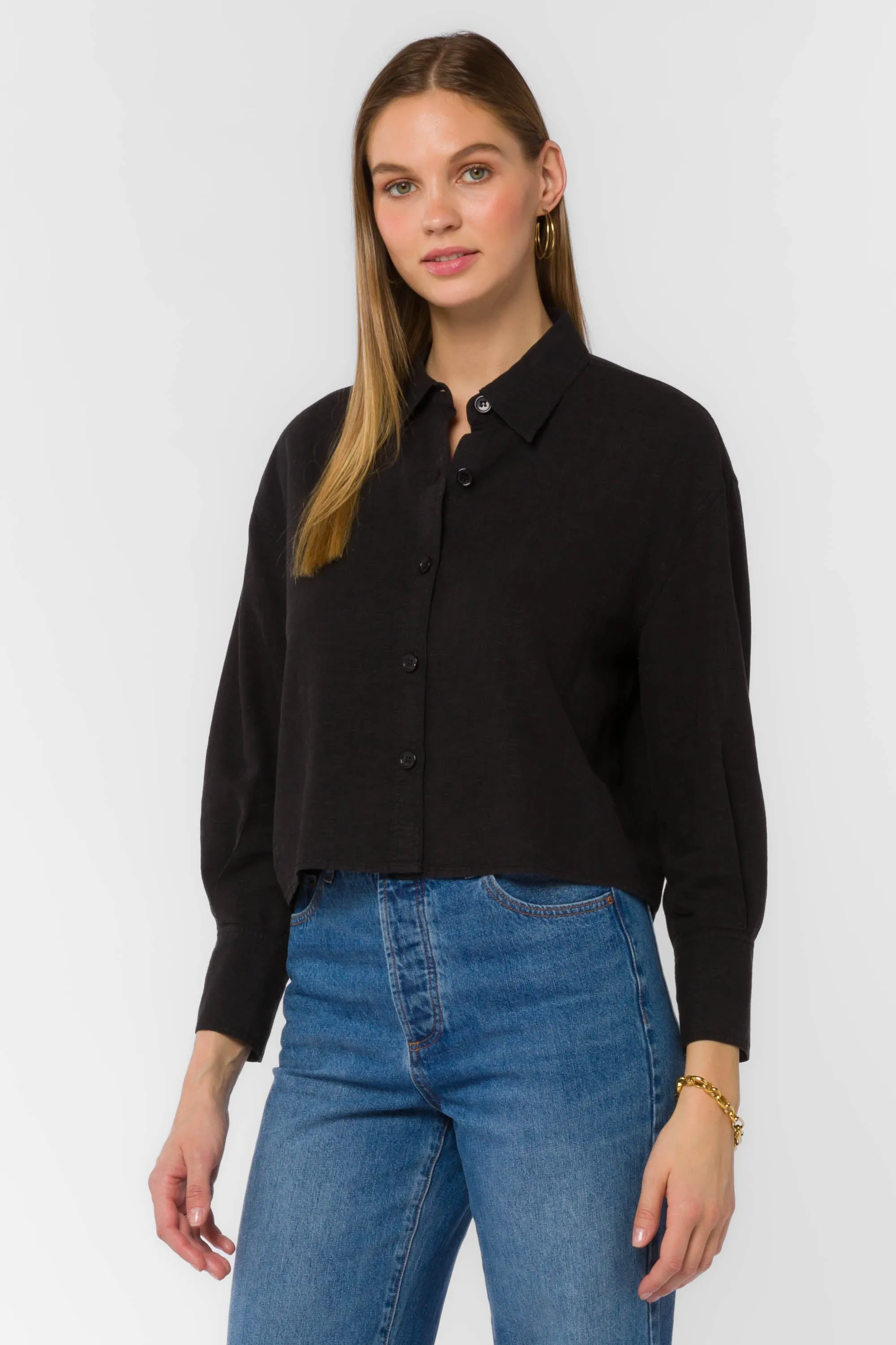 Summerlyn Black Shirt